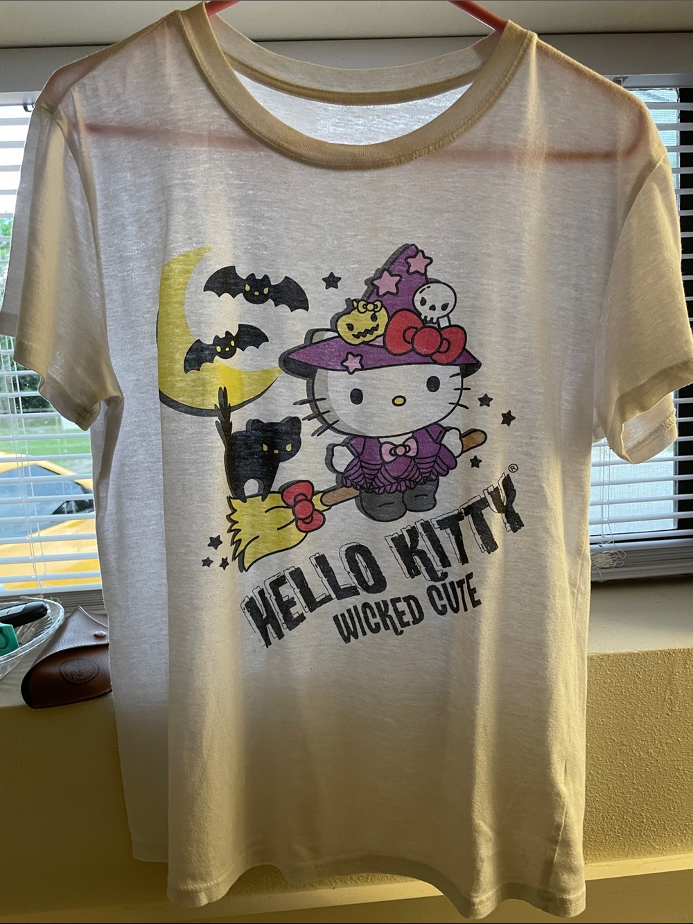 Hello Kitty Wicked Cute White T-Shirt (M)